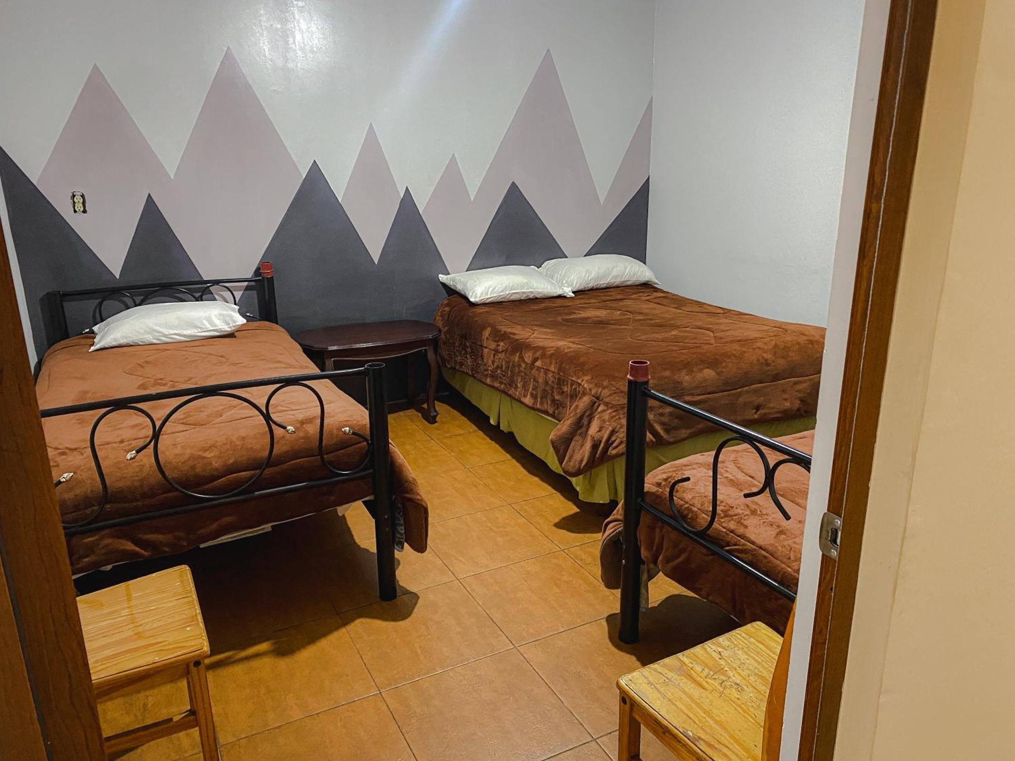 Latacunga Hostel Esterno foto