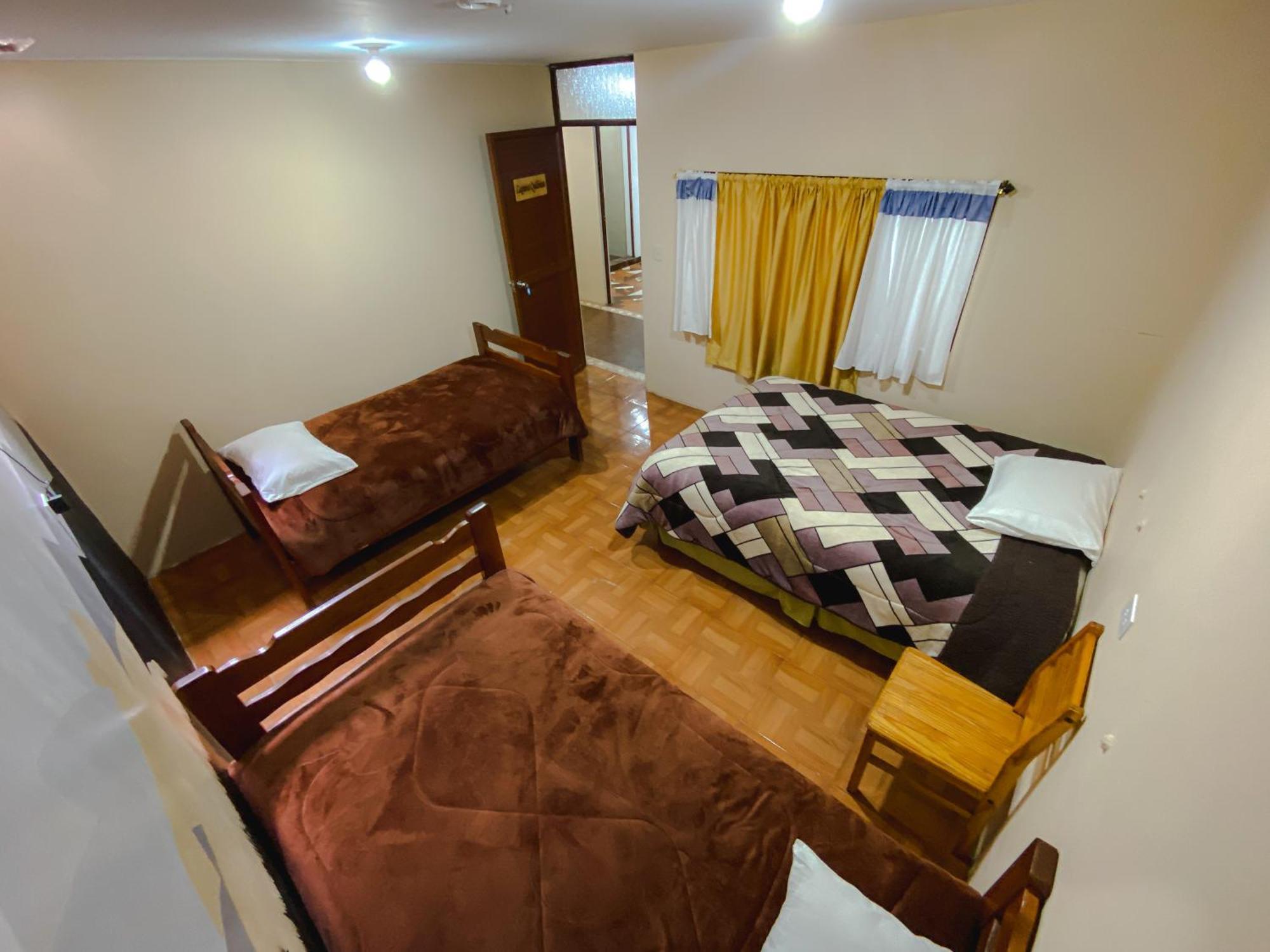 Latacunga Hostel Esterno foto