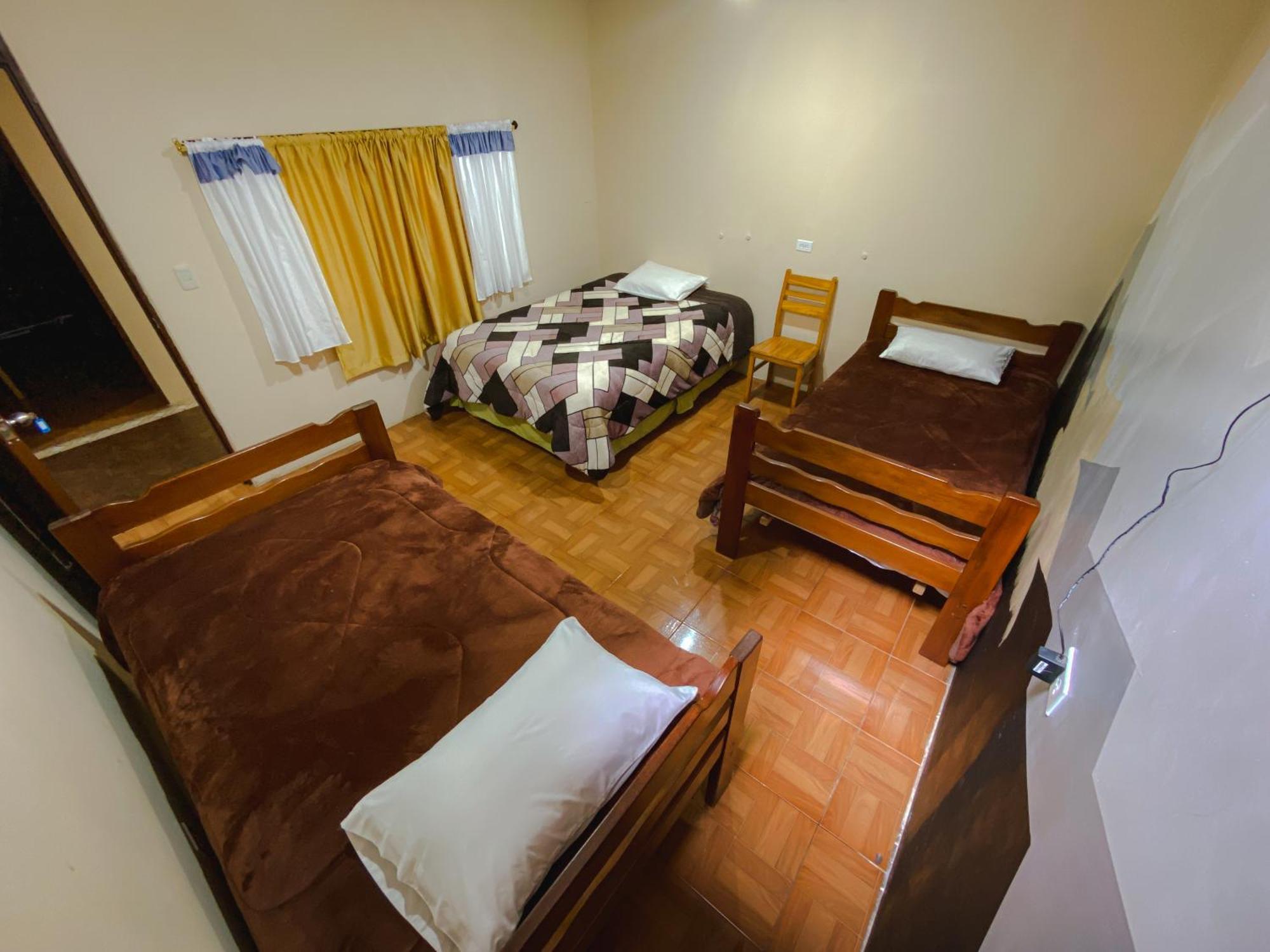 Latacunga Hostel Esterno foto